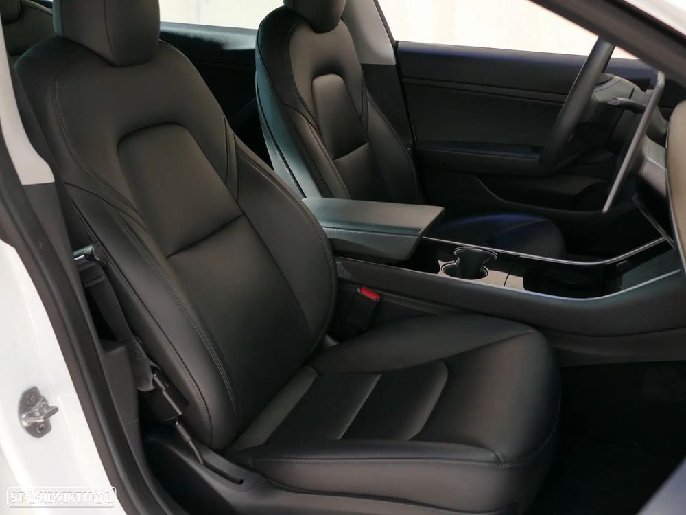 Tesla Model 3 Standard Range Plus RWD - 28
