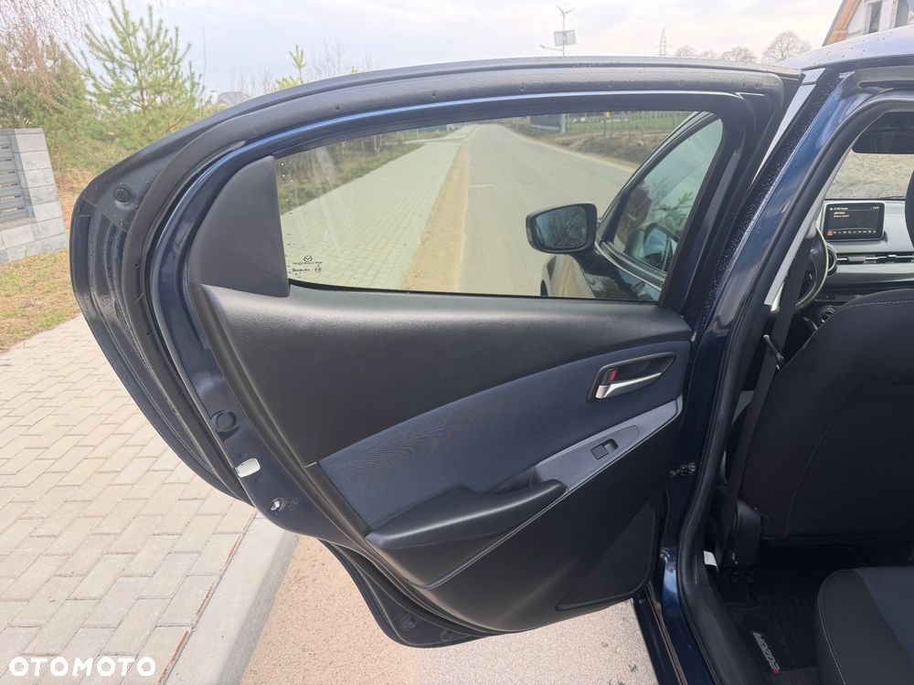 Mazda 2 SKYACTIV-D 105 Sports-Line - 17