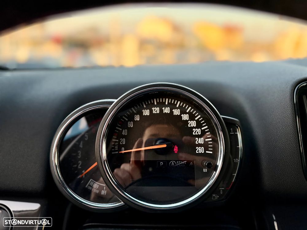 MINI Countryman One D Auto - 22