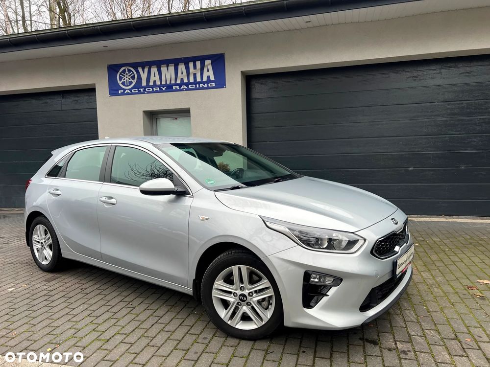 Kia Ceed 1.6 CRDi SCR M - 11