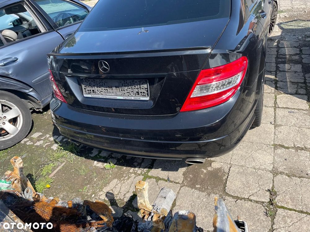 Mercedes-Benz Klasa C 300 7G-TRONIC Avantgarde - 4