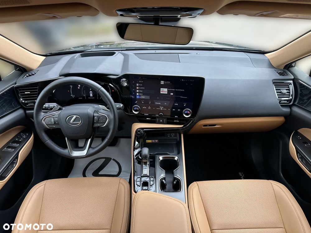 Lexus NX 450h+ Prestige AWD - 3