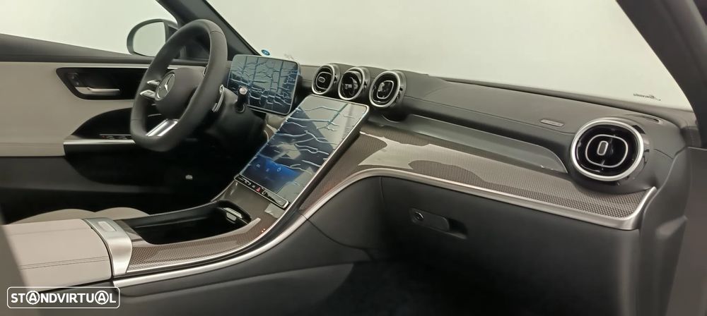 Mercedes-Benz C 300 de AMG Line - 21