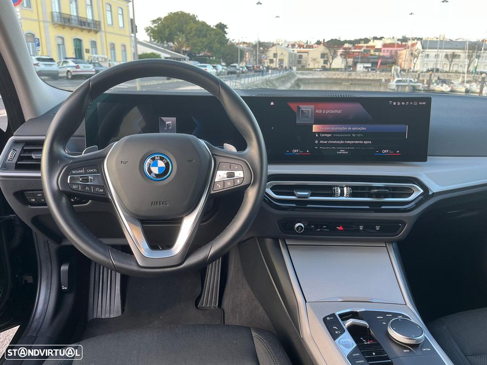 BMW 320 e Auto - 12