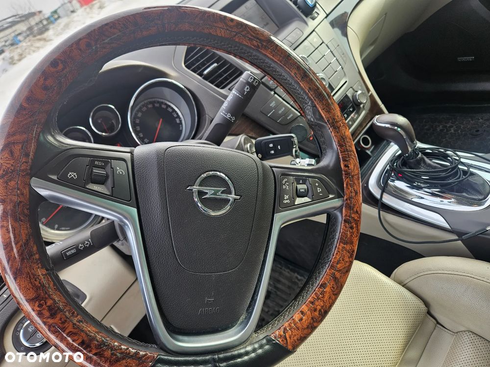 Opel Insignia 2.0 Turbo 4x4 Sport - 5
