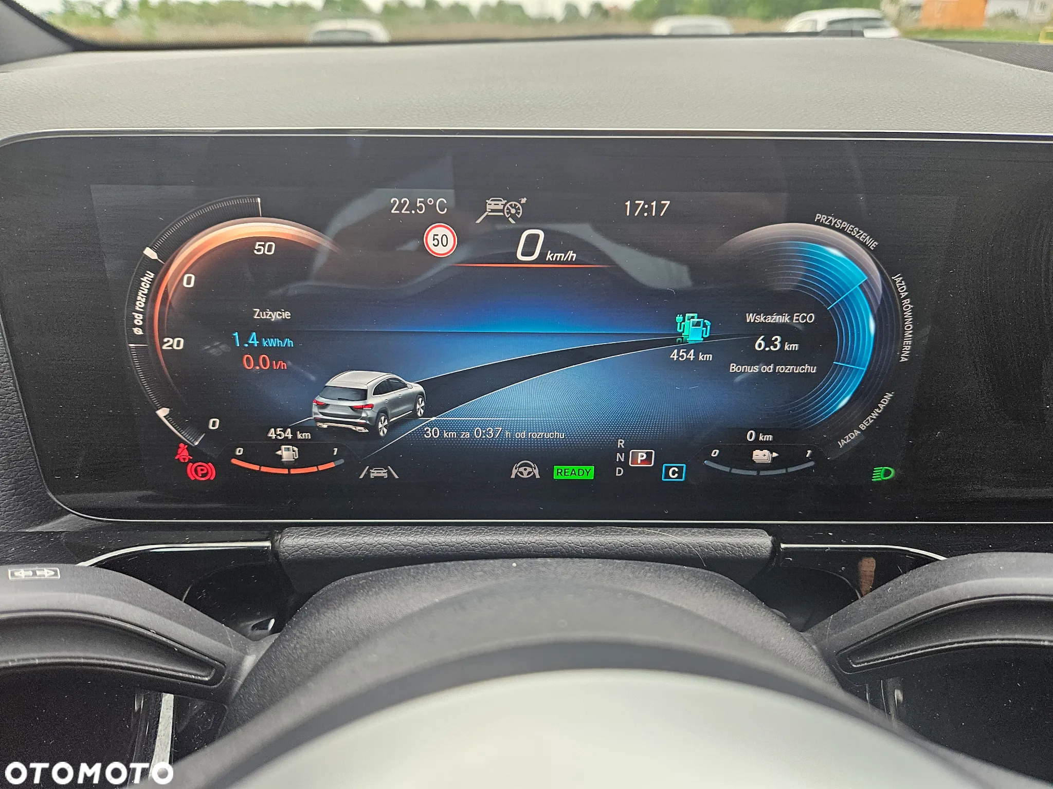 Mercedes-Benz GLA 250 e 8G-DCT AMG Line - 29