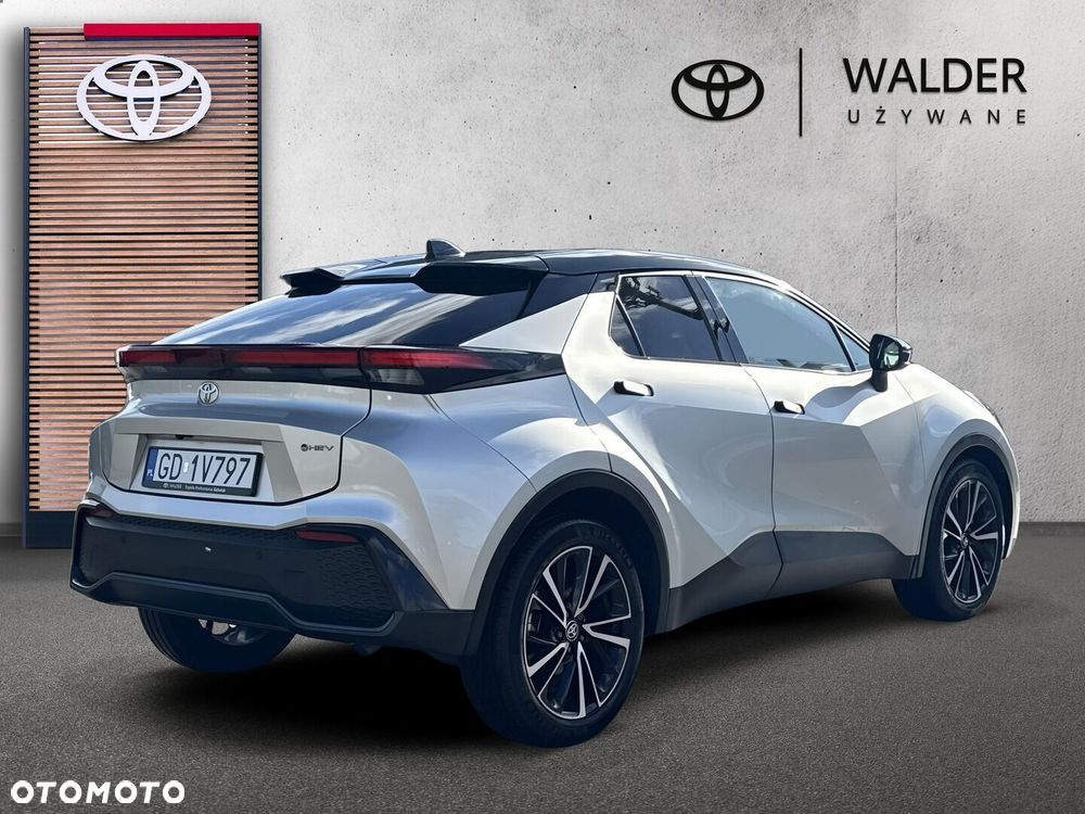 Toyota C-HR 2025