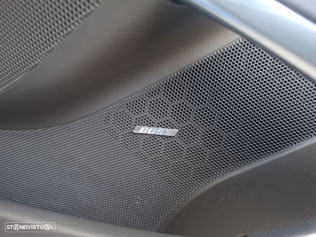 Porsche 911 Série F - 37