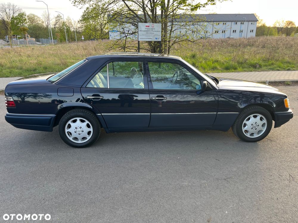 Mercedes-Benz W124 (1984-1993) - 4