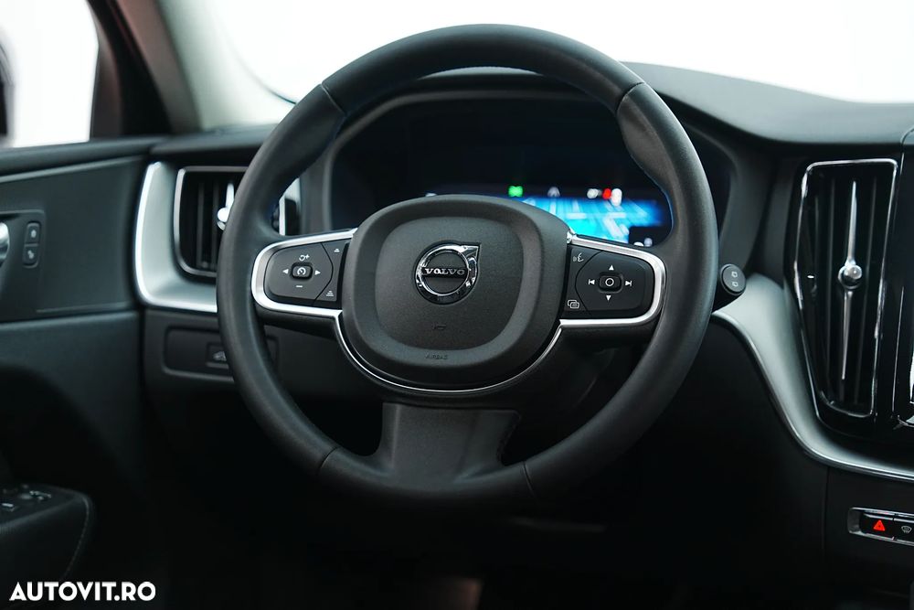 Volvo XC 60 B4 D Core - 20