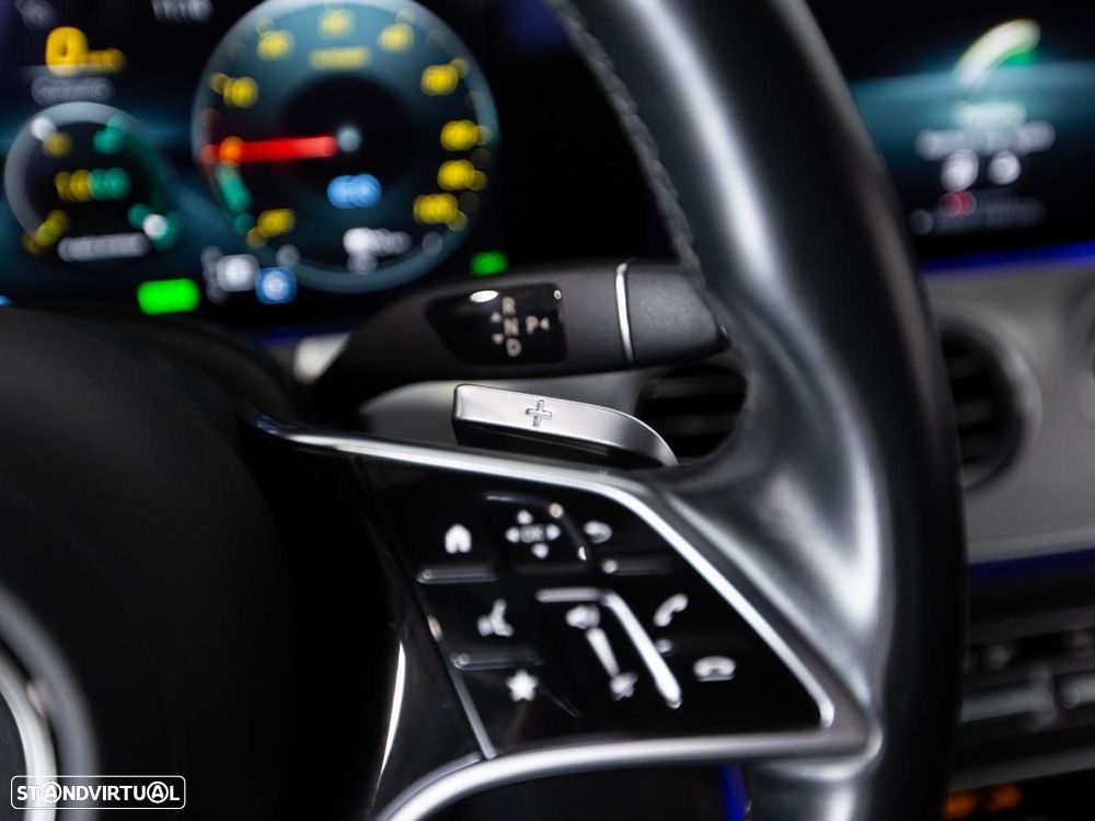 Mercedes-Benz E 300 de Avantgarde - 19