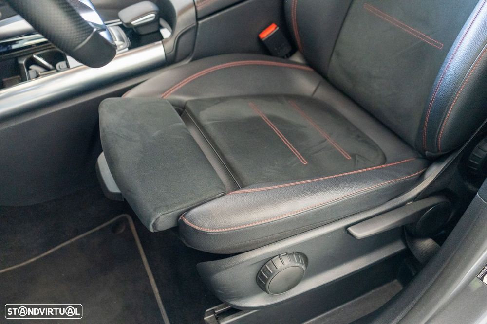 Mercedes-Benz GLA 250 e 8G-DCT AMG Line - 8