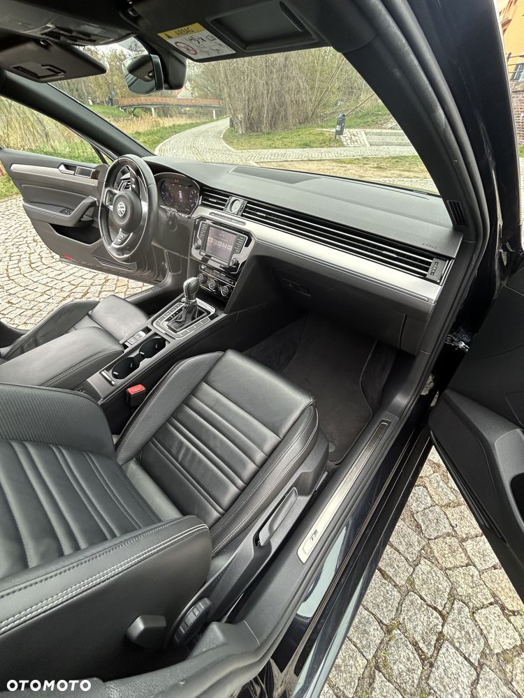 Volkswagen Passat 2.0 TDI Bi-Turbo BMT 4Mot Highline DSG - 11