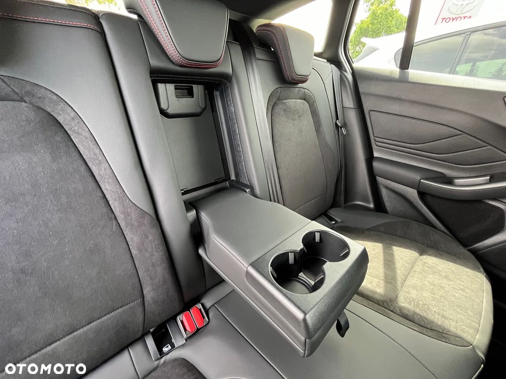 Ford Focus 2.3 EcoBoost ST X - 37