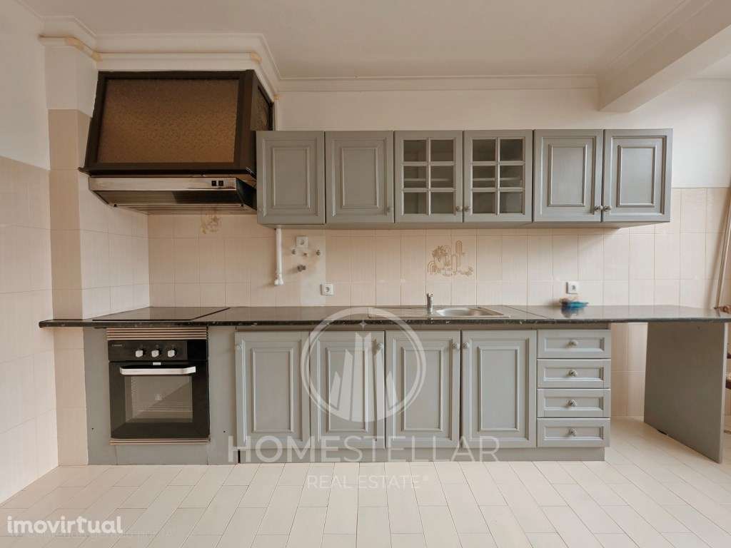 Apartamento T3 com varanda e arrecadação - Grande imagem: 4/39