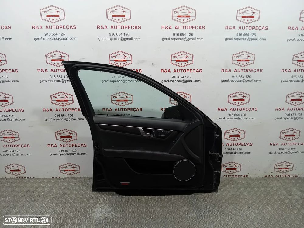 Porta Frente Esquerda Mercedes Class C W204 Carro Sedan Original - 4