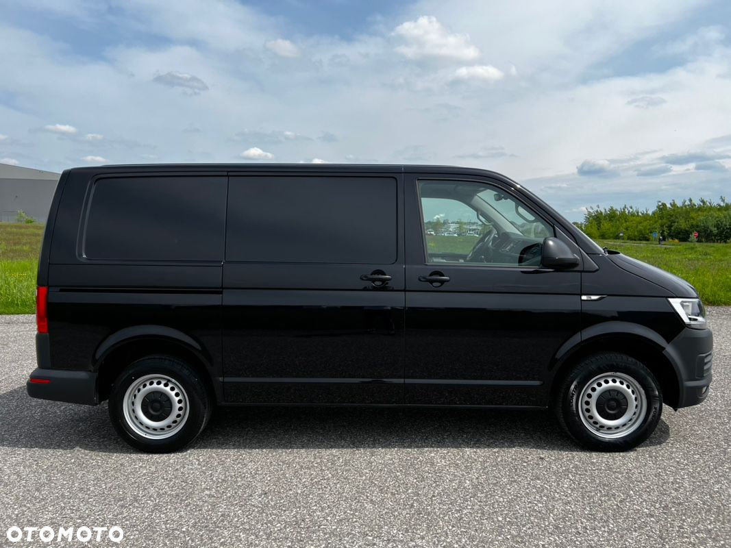 Volkswagen Transporter - 4