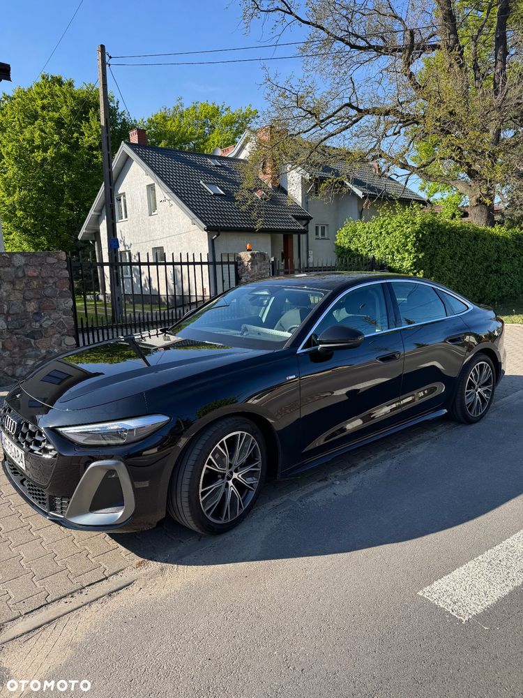 Audi A5 Limousine - 1