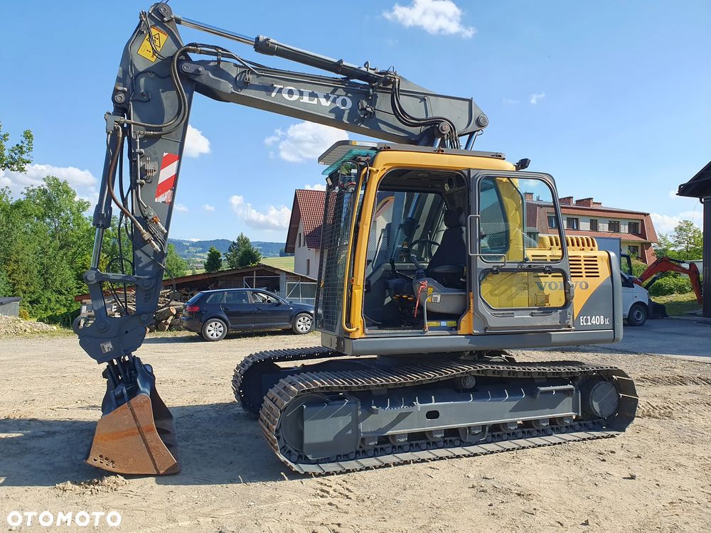 Volvo EC140B LC - 18