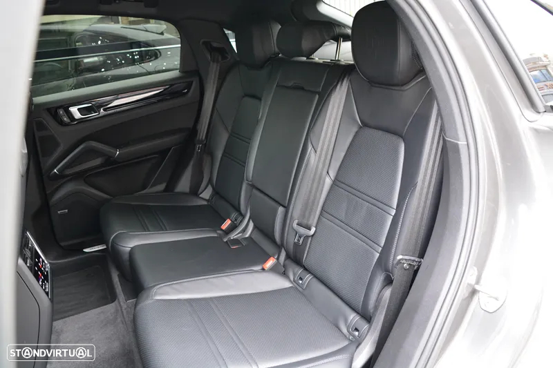 Porsche Cayenne Coupé - 41