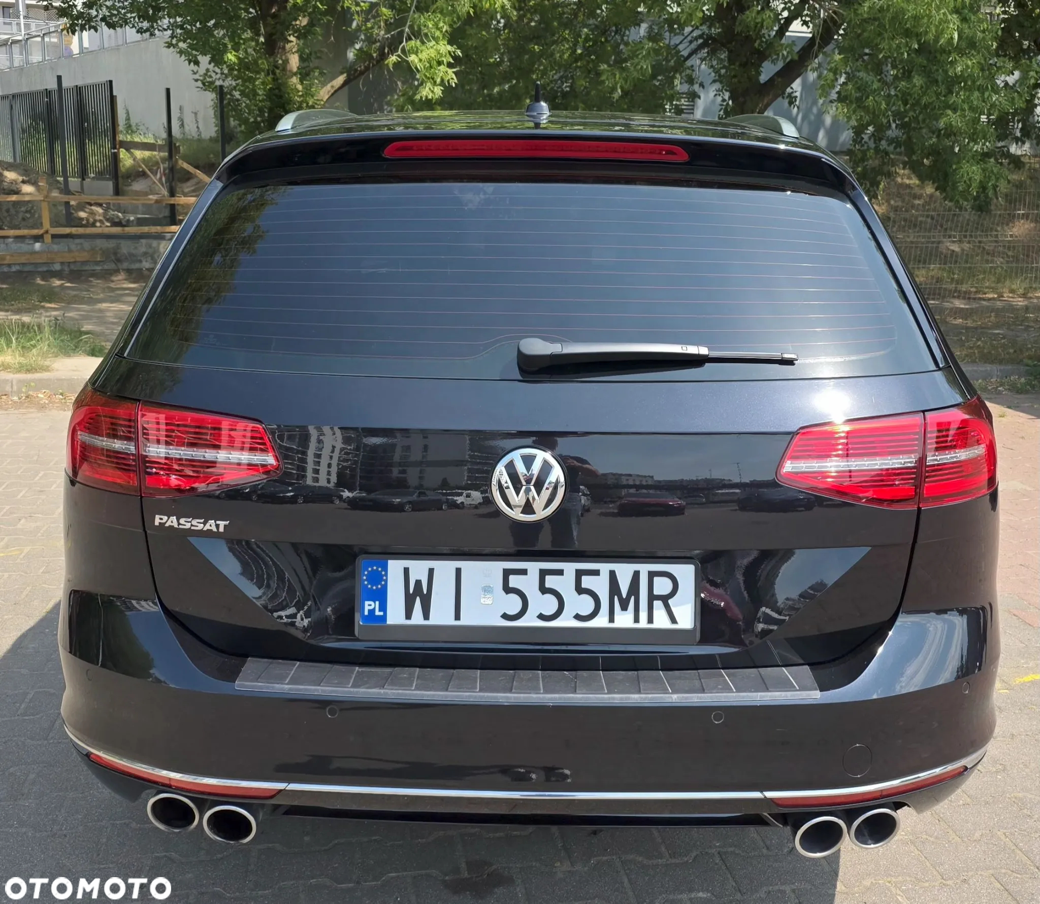 Volkswagen Passat 2.0 TDI BMT 4Mot Highline DSG - 2