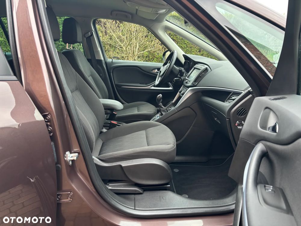 Opel Zafira Tourer 1.4 Turbo Selection - 16