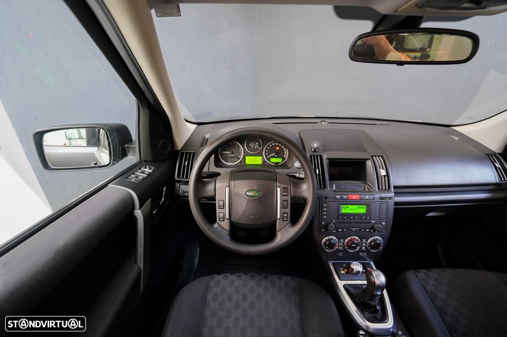 Land Rover Freelander - 2