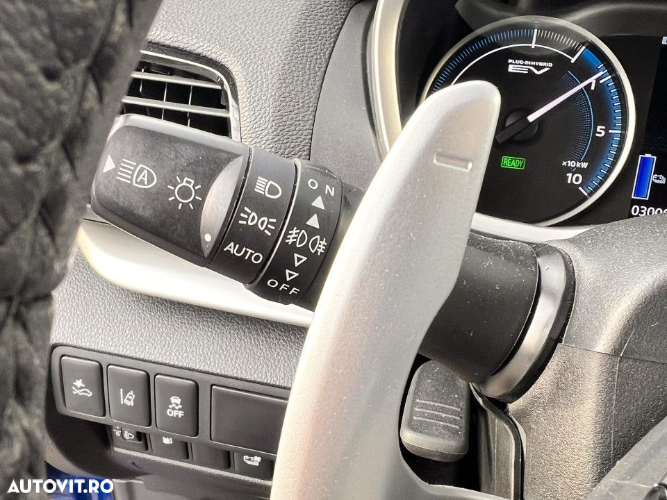 Mitsubishi Eclipse-Cross - 25