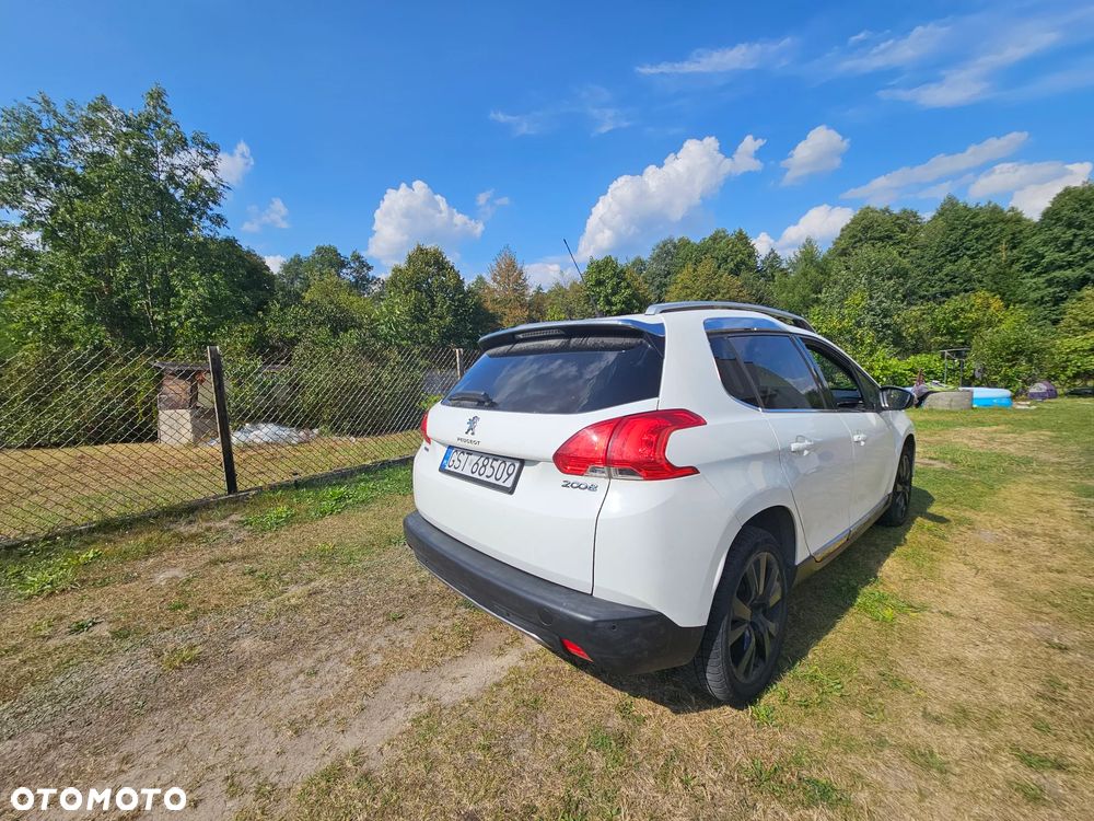 Peugeot 2008 e-HDi FAP 115 STOP & START Allure - 12
