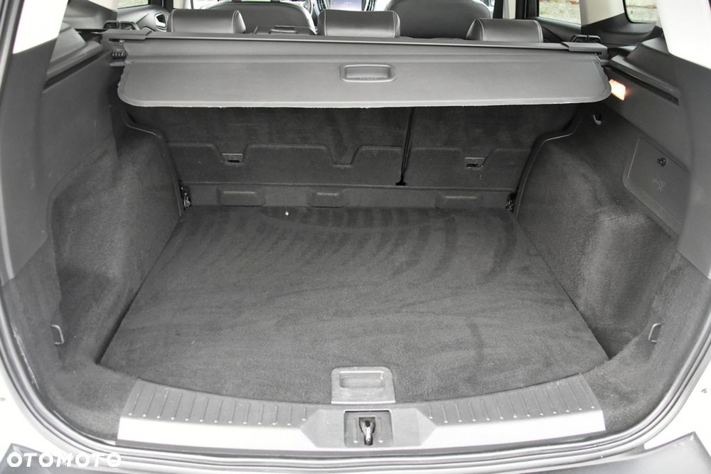 Ford Kuga 2.0 TDCi 4x2 Titanium - 23