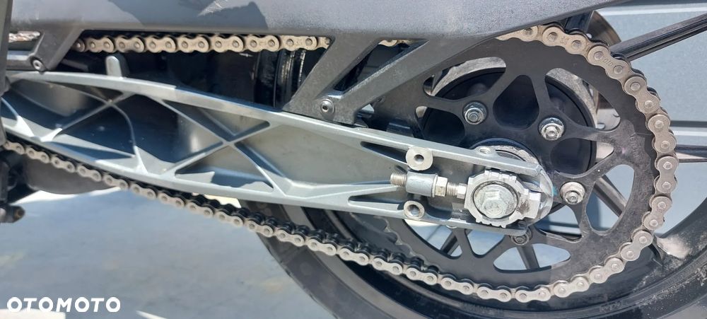 KTM Duke 125 - 8