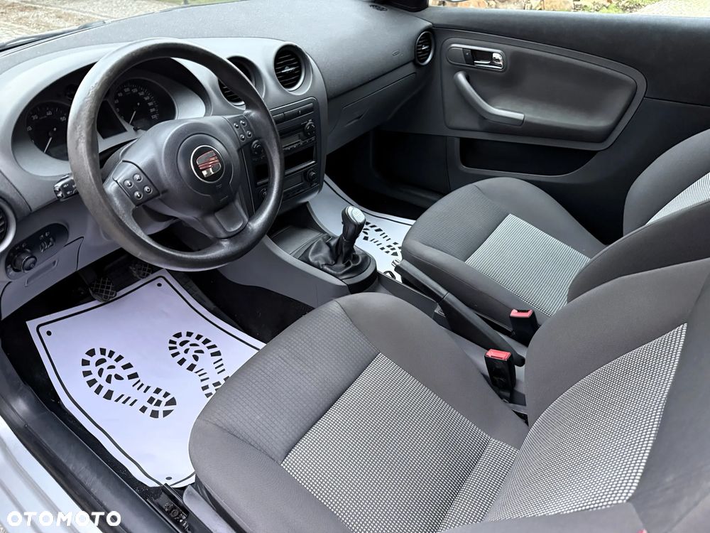 Seat Ibiza 1.2 12V Comfort Edition - 17