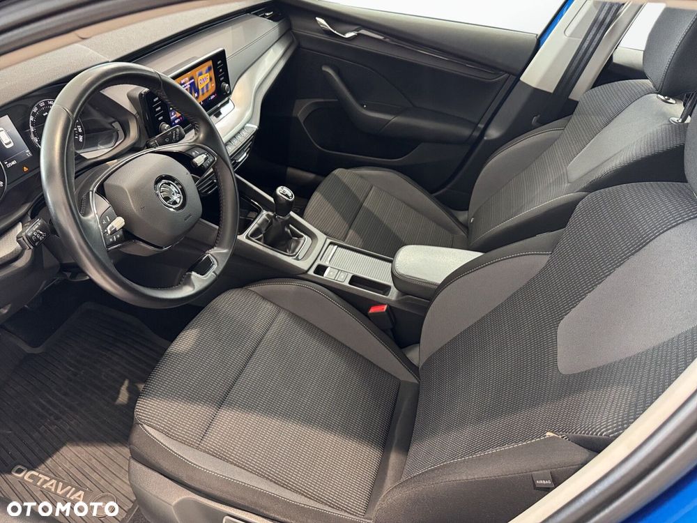 Skoda Octavia 1.0 TSI Ambition - 11
