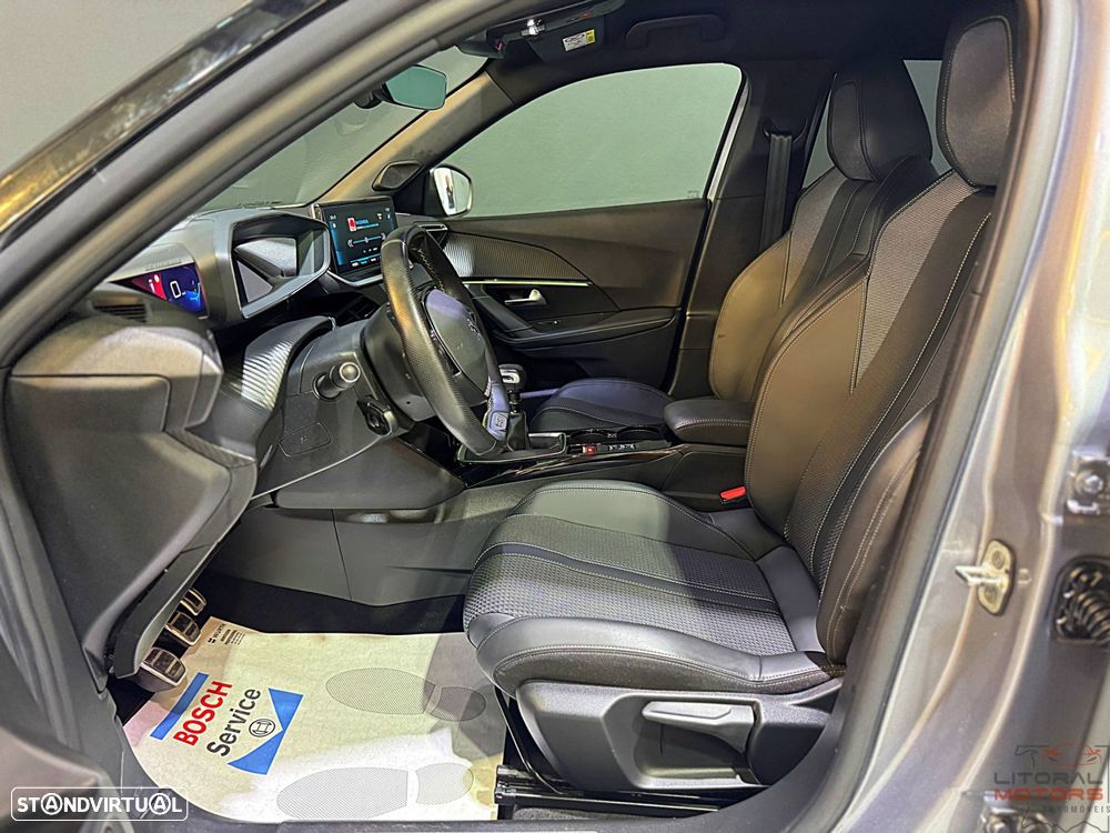 Peugeot 2008 1.2 PureTech GT Line - 14