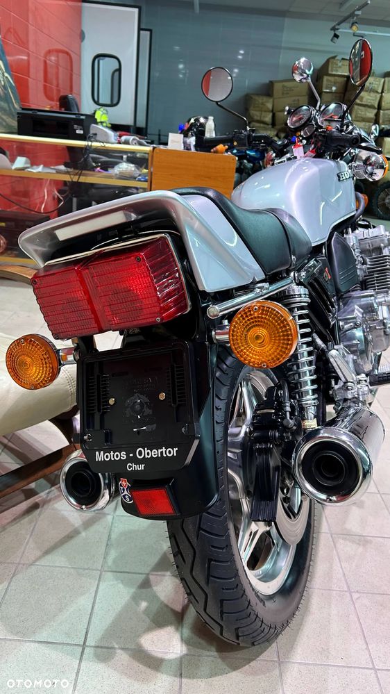 Honda CBX - 22