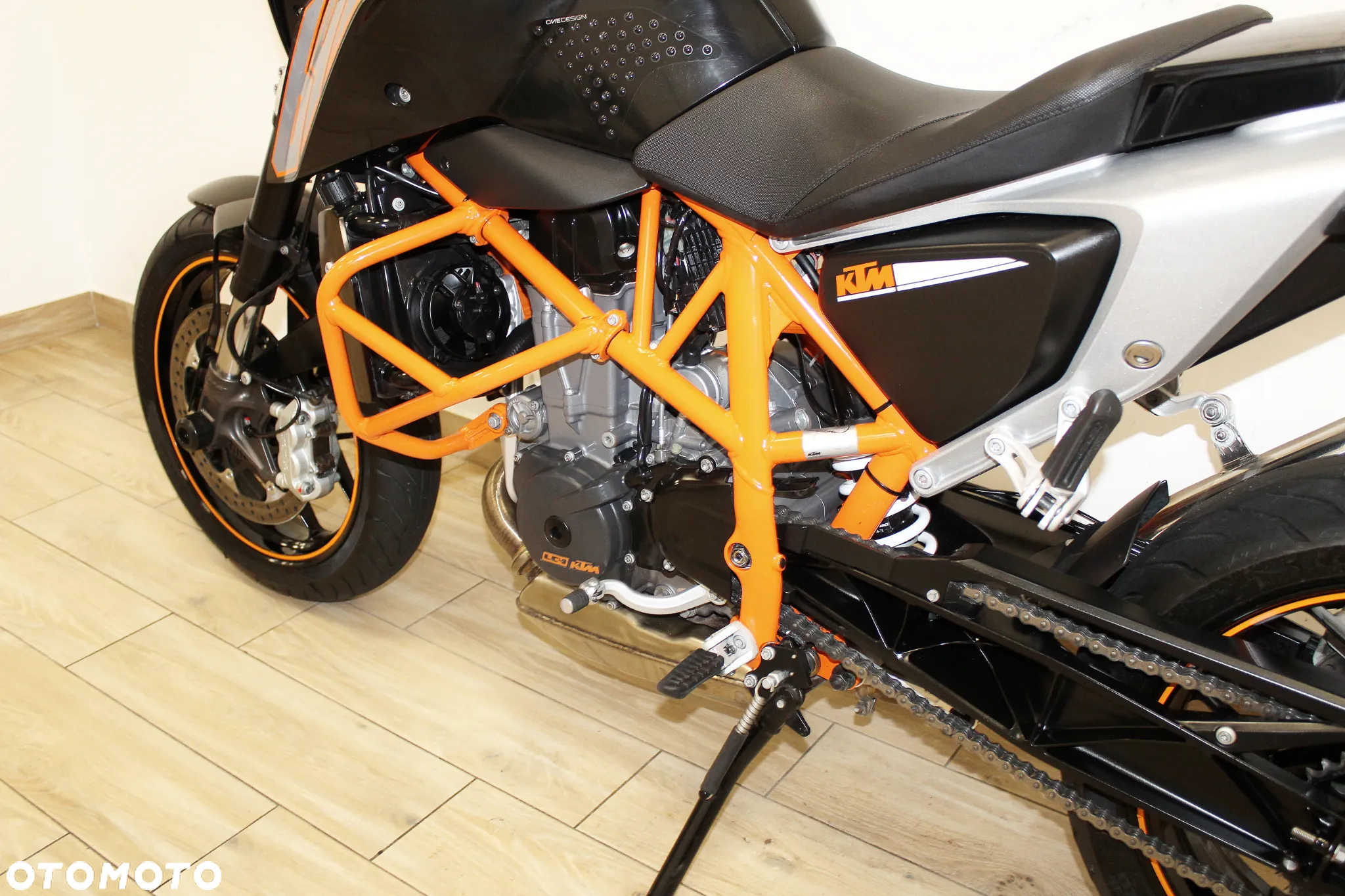 KTM Duke - 17