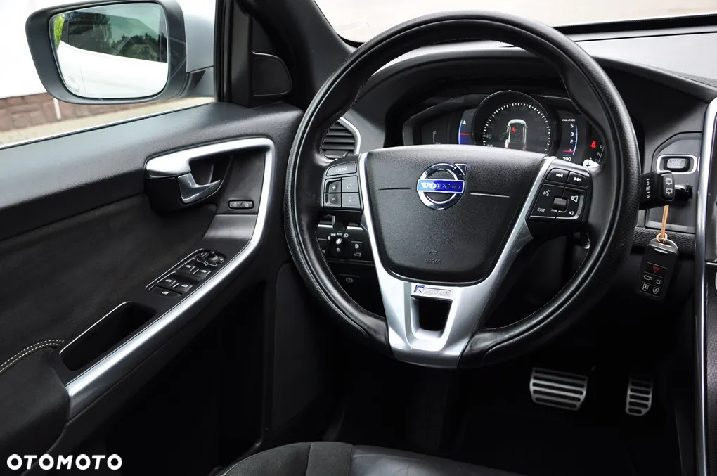 Volvo XC 60 - 36