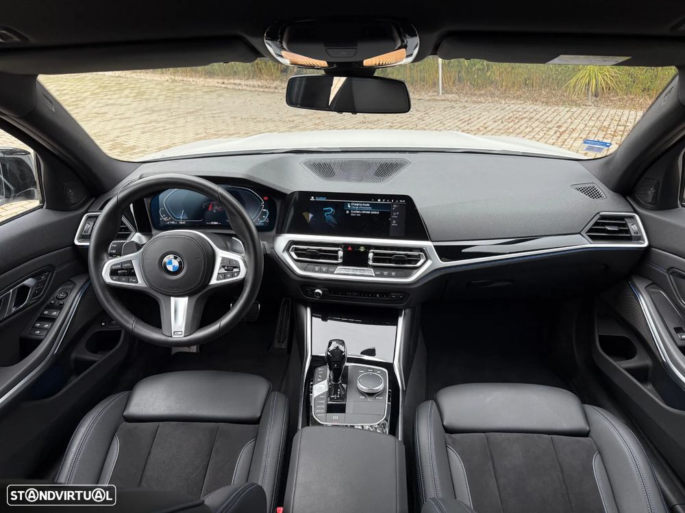 BMW 330 e Pack M Auto - 17