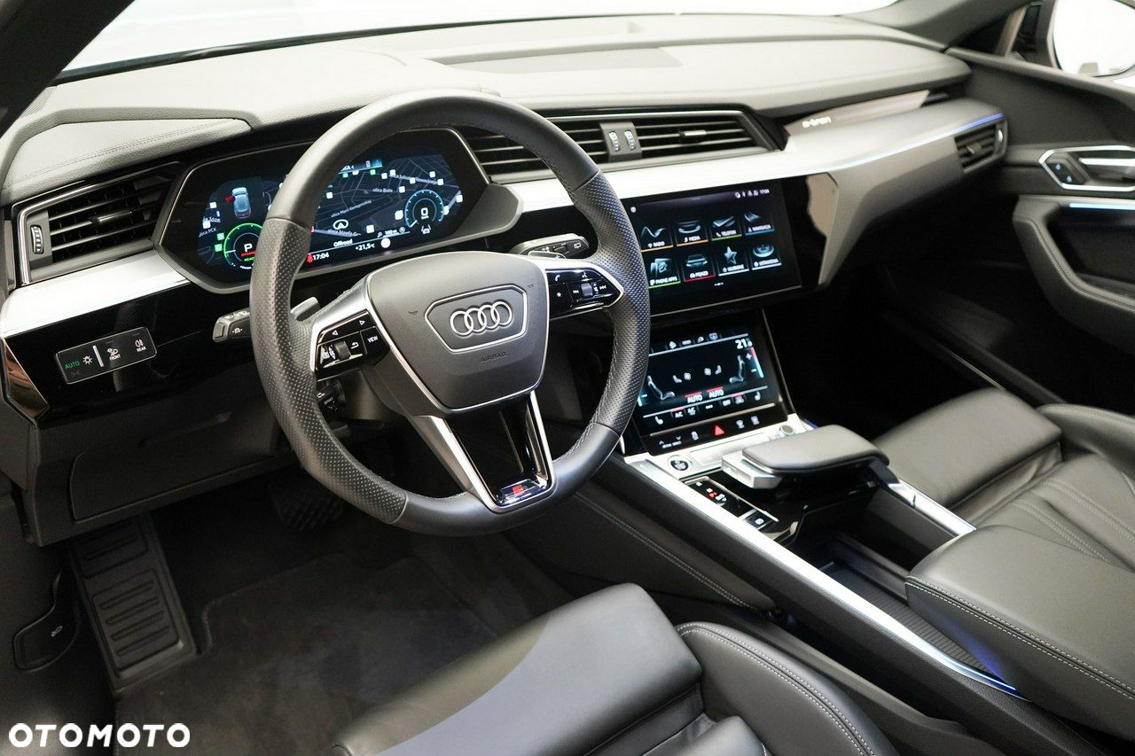Audi e-tron - 22