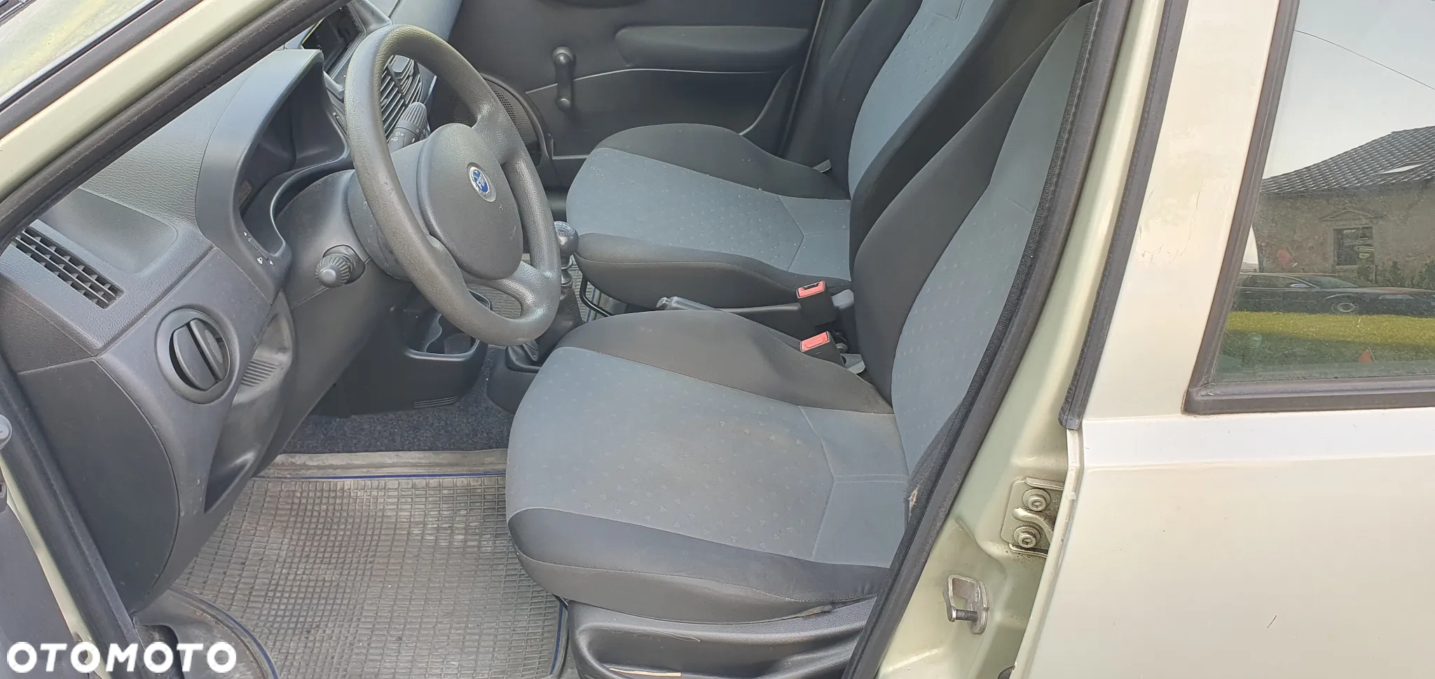 Fiat Punto 1.2 8V Active - 9