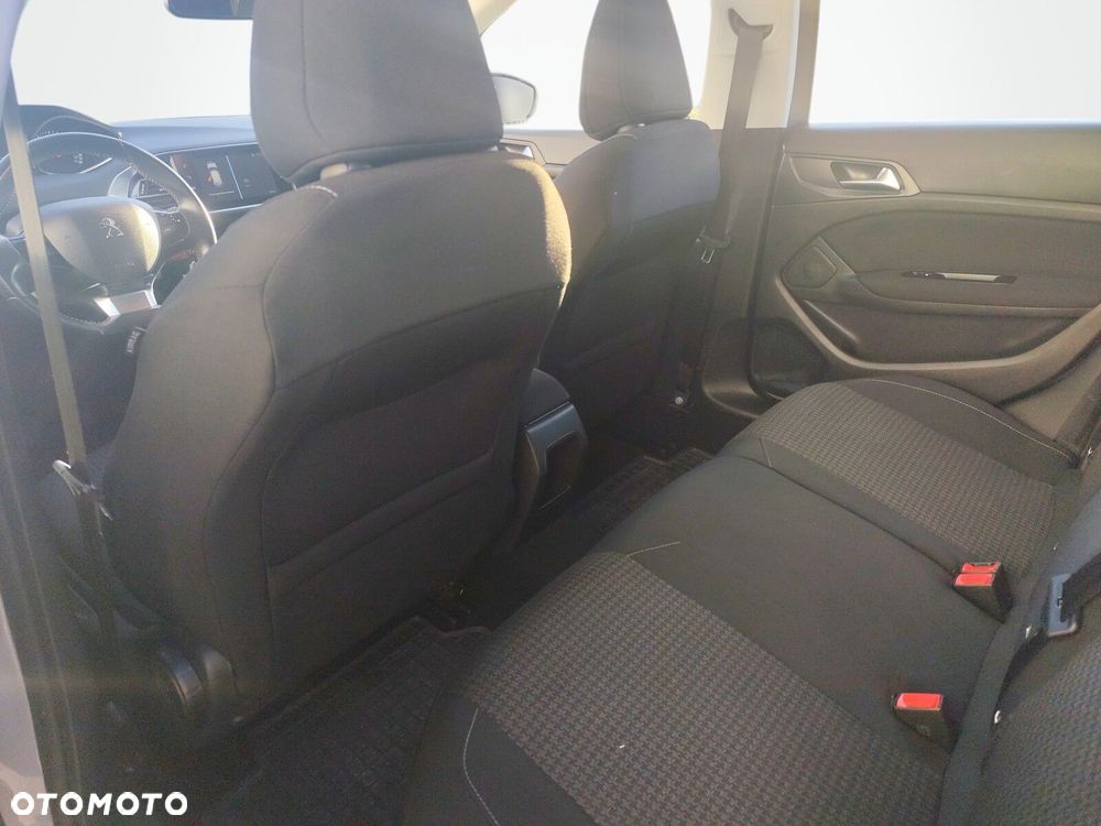 Peugeot 308 - 12