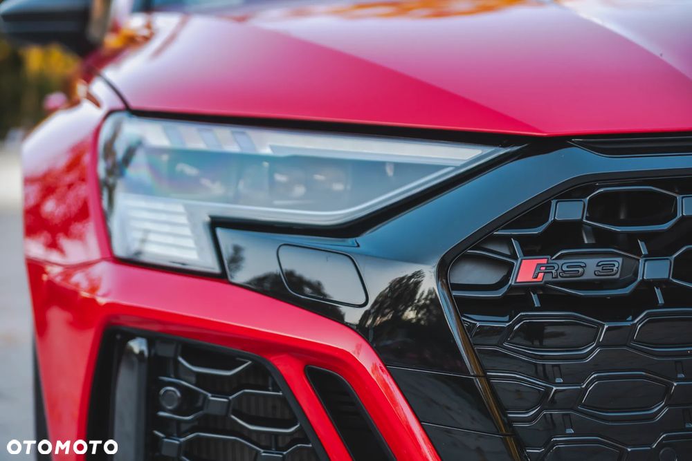 Audi RS3 Limousine TFSI Quattro S tronic - 13