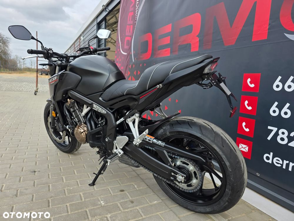 Honda CB - 8