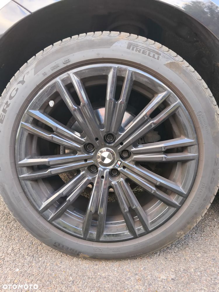 BMW Seria 3 318i - 25