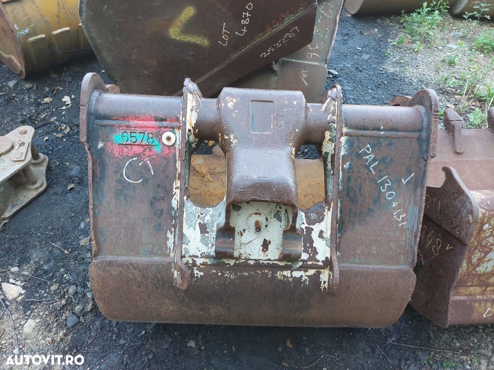 Cupa pentru Excavatoare cu greutatea de 5-9 tone - 3