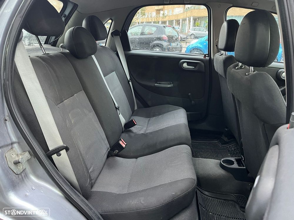 Opel Corsa 1.3 CDTI First - 10