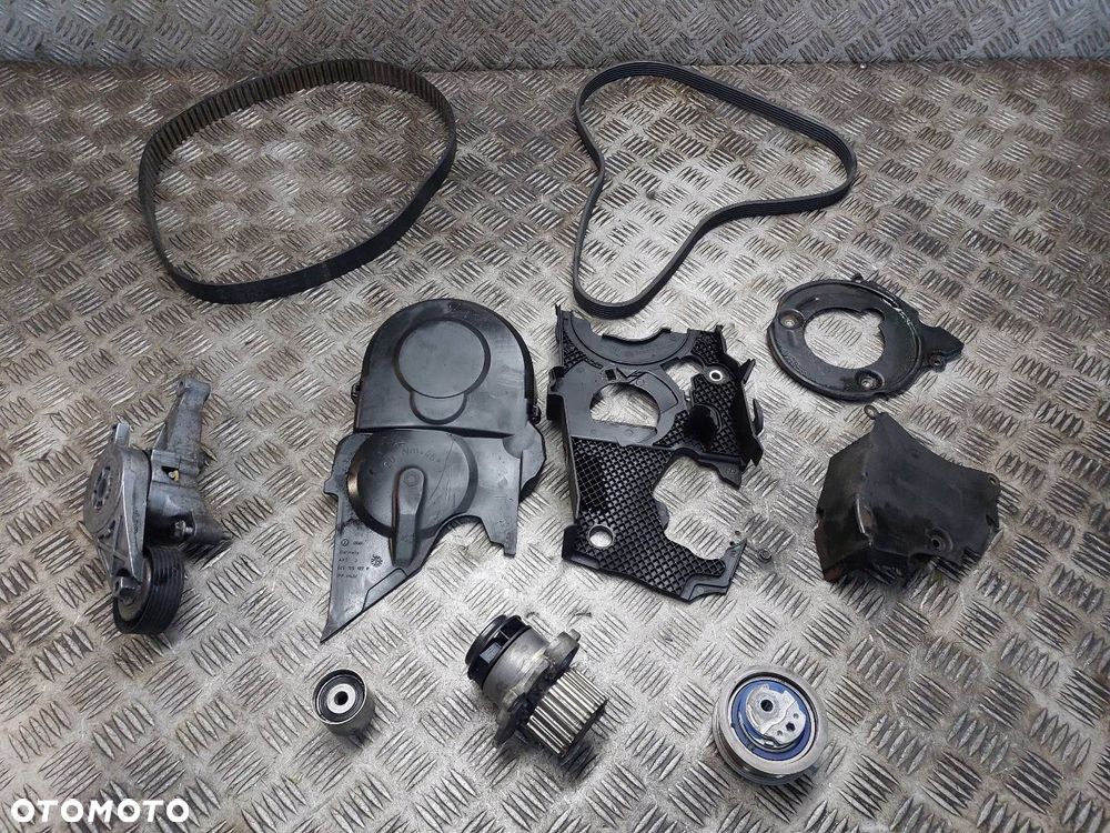 ROZRZĄD KOMPLETNY PASEK POMPA WODY CADDY III 1.9 TDI BSU 045109107F - 1