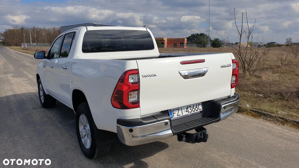 Toyota Hilux 4x4 Double Cab S&S Comfort - 4