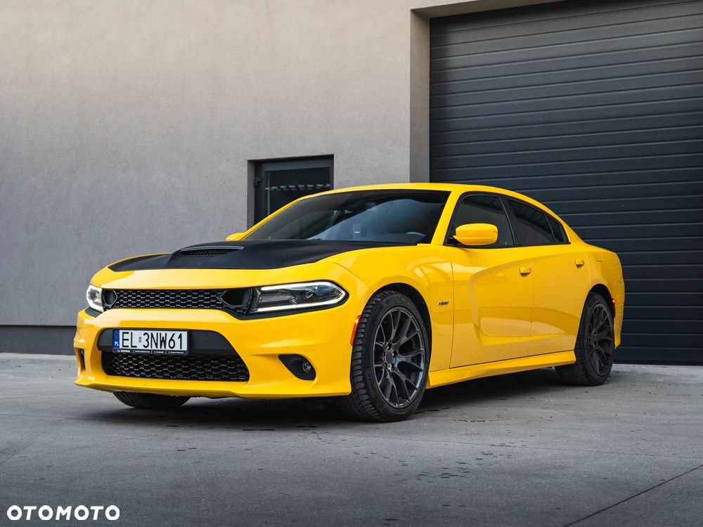 Dodge Charger 5.7 R/T - 1