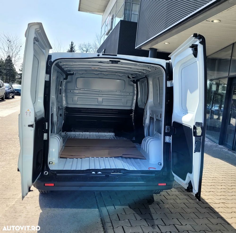 Renault Trafic Furgon - 7